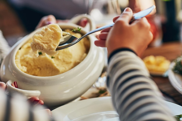 Idealne purée ziemniaczane – kremowa klasyka z rodzinnego stołu